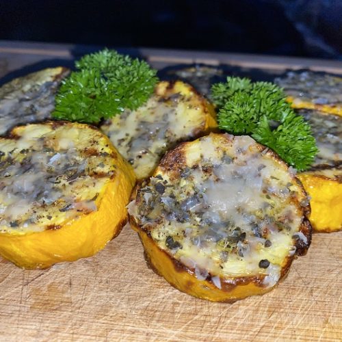 Leckere Knoblauch-Zwiebel Zuccini mit Parmesan – Einfaches Grillen